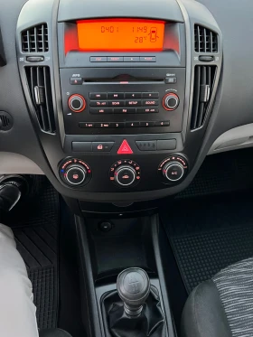 Kia Ceed, снимка 11