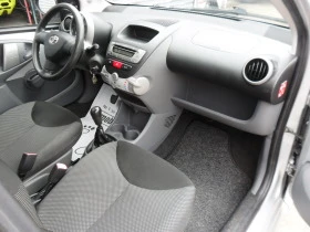 Toyota Aygo 1, 0i-KLIMATIK-FACE-БГрегистрация, снимка 13