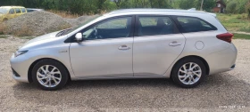 Toyota Auris 1.8 Hybrid , снимка 6