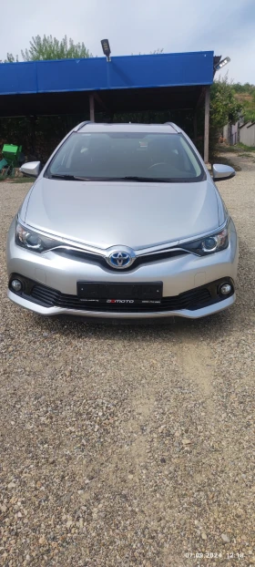 Toyota Auris 1.8 Hybrid 112000km, снимка 3