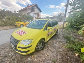 Обява за продажба на VW Touran 1.6i ~3 500 лв. - изображение 2