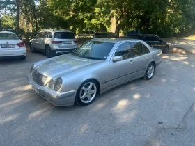 ����� �� �������� �� Mercedes-Benz E 320 W210