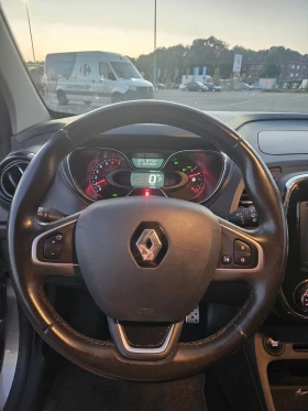Renault Captur 1.2CTE Automatic 2016 - 7999 € / 15644.68 лв. - 19220029 11