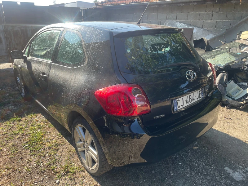 Toyota Auris 2.2D-CAT 177кс. НА ЧАСТИ, снимка 2 - Автомобили и джипове - 41138896