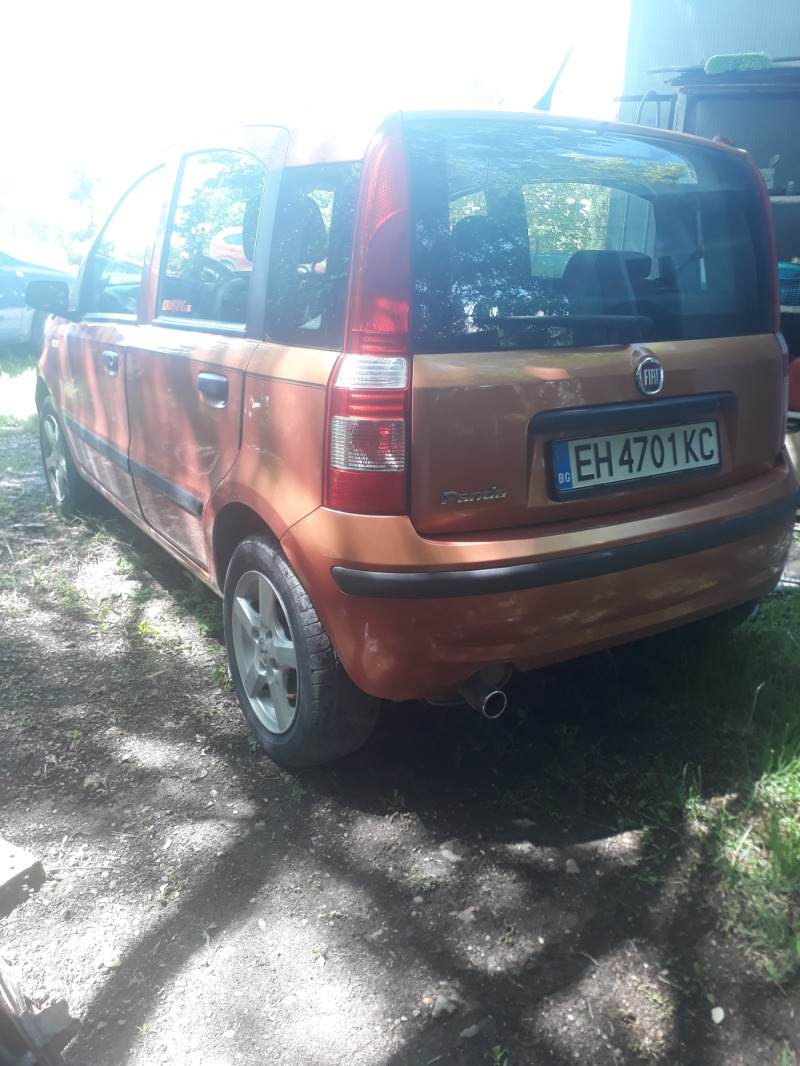 Fiat Panda 1.2 клима, снимка 8 - Автомобили и джипове - 45634149