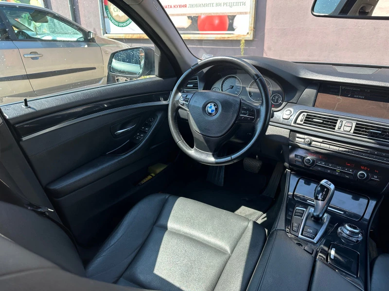 BMW 530 X Drive, снимка 10 - Автомобили и джипове - 47409071