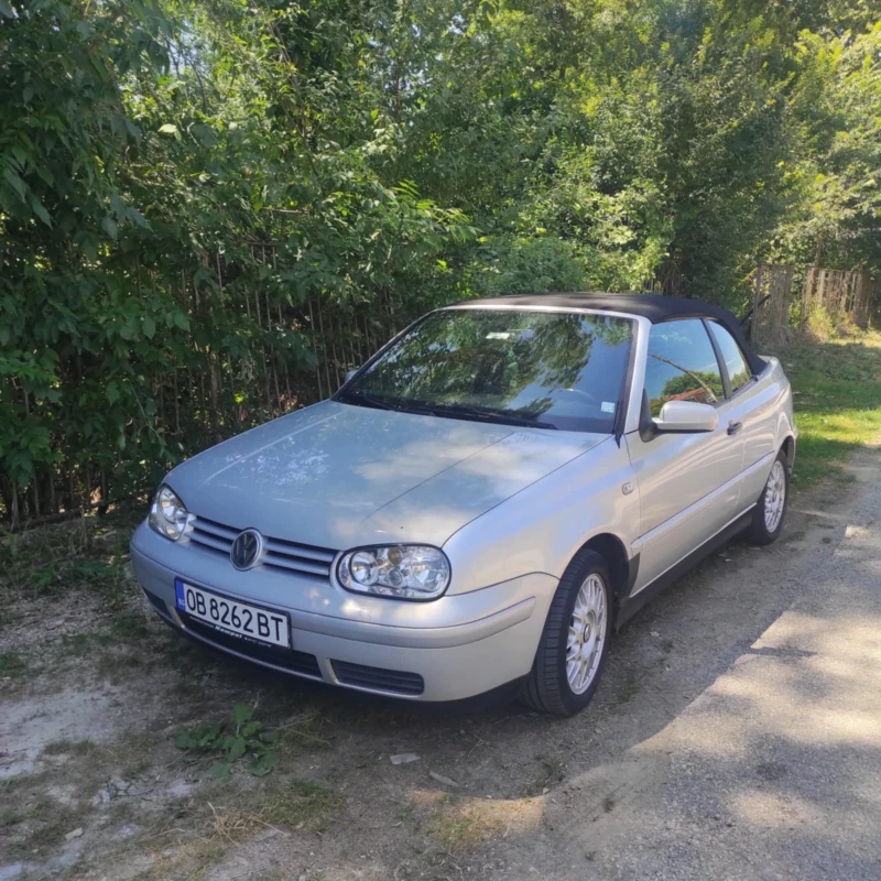 VW Golf, снимка 1 - Автомобили и джипове - 48632908