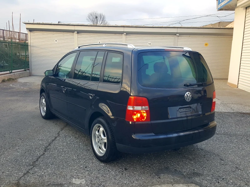 VW Touran FACELIFT, снимка 5 - Автомобили и джипове - 49042824