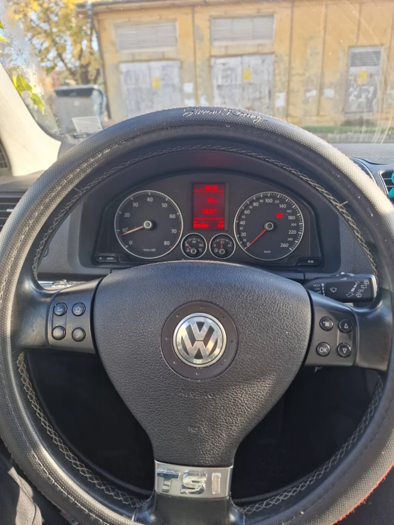 VW Golf 1.4tsi, снимка 7 - Автомобили и джипове - 49338601