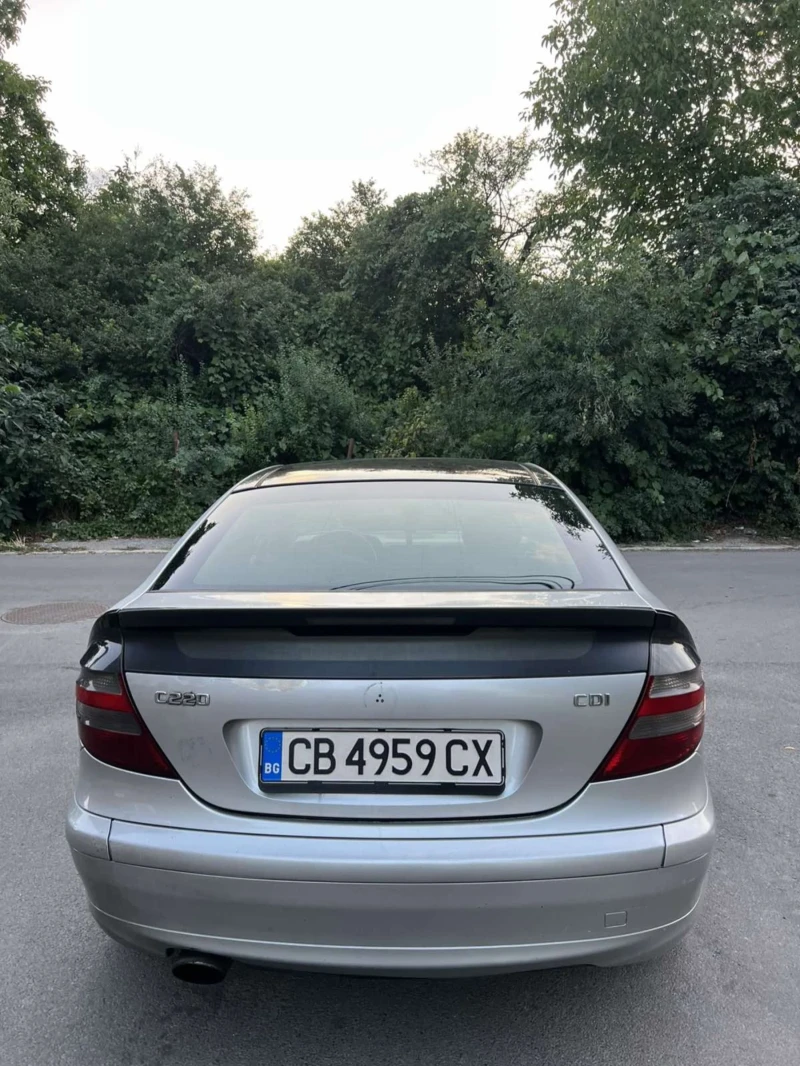 Mercedes-Benz C 220, снимка 3 - Автомобили и джипове - 51396149
