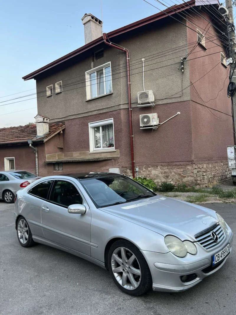Mercedes-Benz C 220, снимка 7 - Автомобили и джипове - 51396149