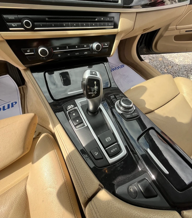 BMW 530  F10* xDrive* 258k.с.* , снимка 14 - Автомобили и джипове - 51912983