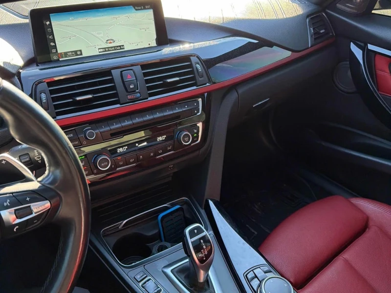 BMW 340 * 340i xDrive * CARFAX * БЕЗ ПЪРВОНАЧАЛНА ВНОСКА, снимка 8 - Автомобили и джипове - 52862097