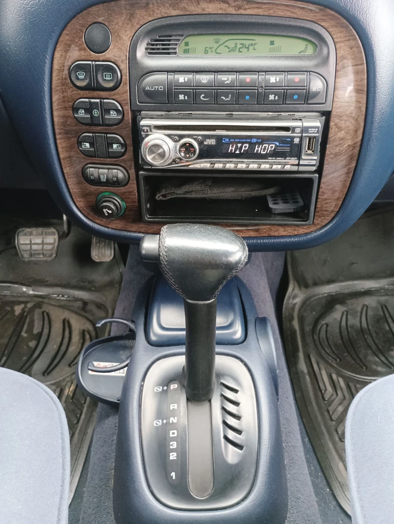 Ford Galaxy 1.9tdi, автоматик , снимка 5 - Автомобили и джипове - 53066061