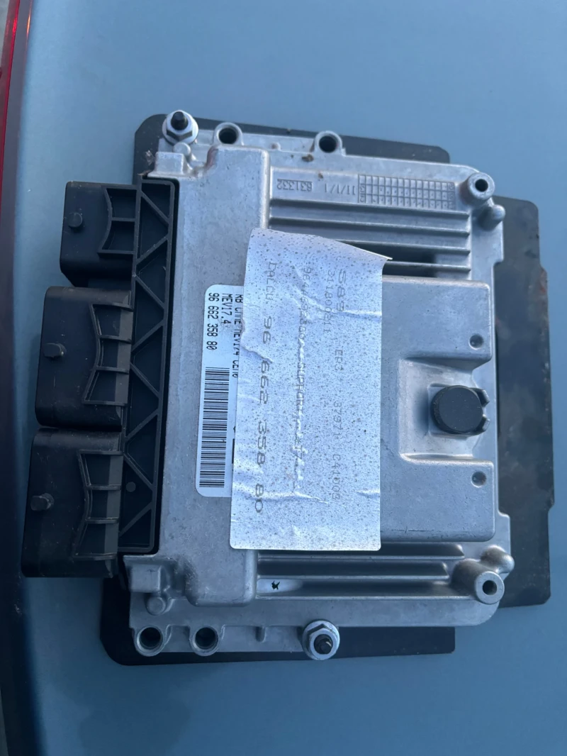 Peugeot 308 1.4, снимка 3 - Автомобили и джипове - 53171570