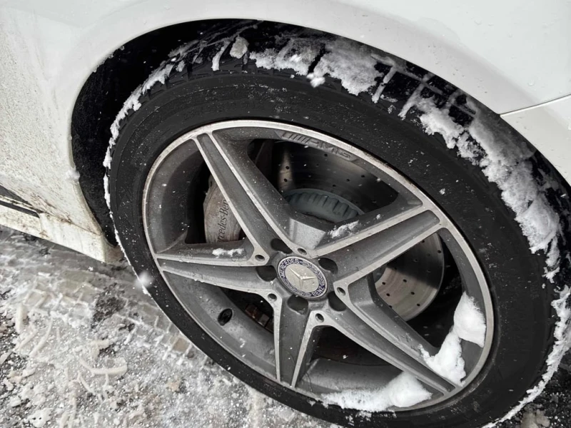 Mercedes-Benz C 300 * CARFAX * ЦЕНА ДО БГ, снимка 7 - Автомобили и джипове - 53196840