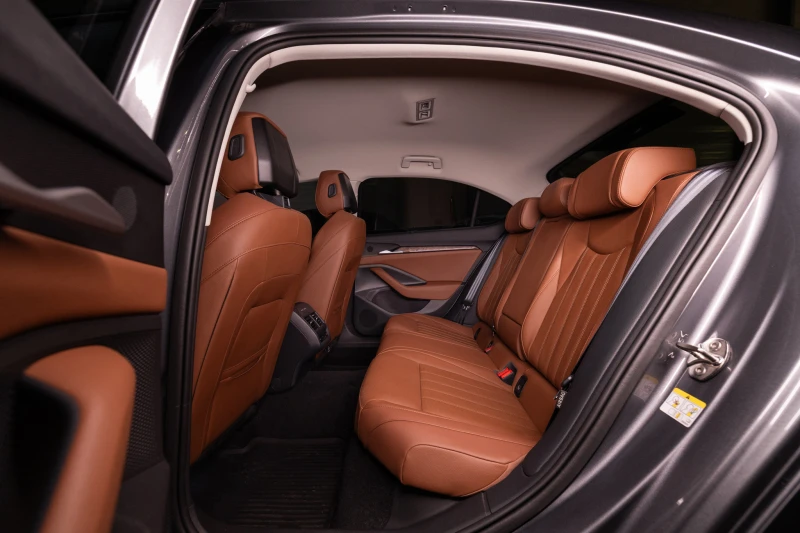 Skoda Superb 2.0TDI* 7DSG* L&K* Apple CarPlay/Android Auto* Диг, снимка 12 - Автомобили и джипове - 53437557