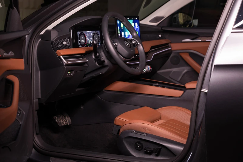 Skoda Superb 2.0TDI* 7DSG* L&K* Apple CarPlay/Android Auto* Диг, снимка 7 - Автомобили и джипове - 53437557