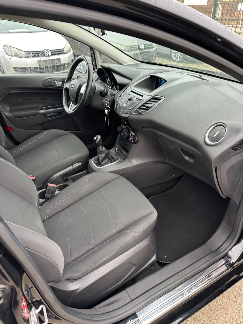 Ford Fiesta 1.6 TDCI, снимка 15 - Автомобили и джипове - 53467977