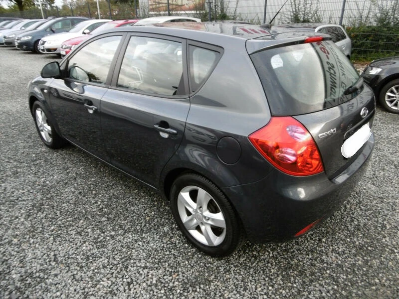 Kia Ceed 1.4 - изображение 4