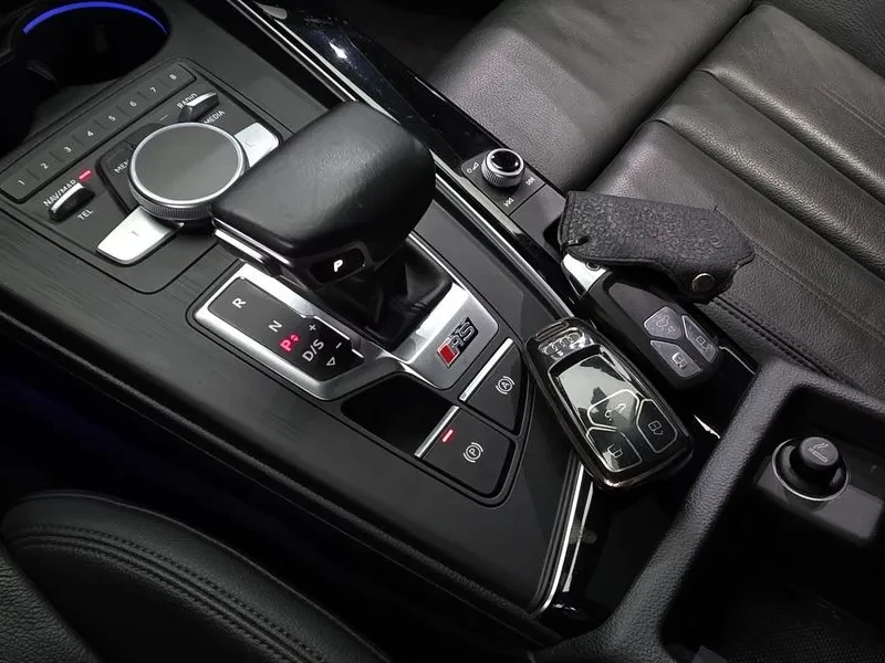 Audi A5 45 TFSI QUATTRO PREMIUM SPORTBACK, снимка 9 - Автомобили и джипове - 55321187
