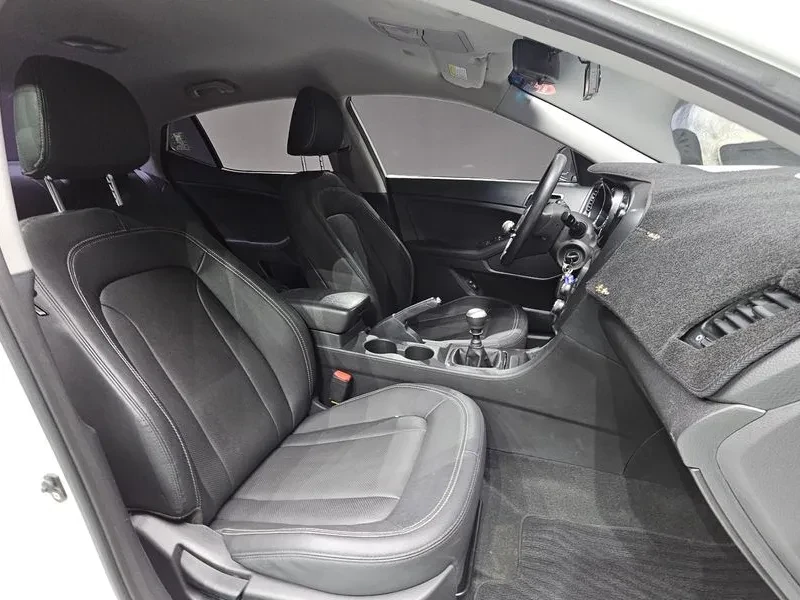 Kia K5 Lpi Smart, снимка 10 - Автомобили и джипове - 56574455