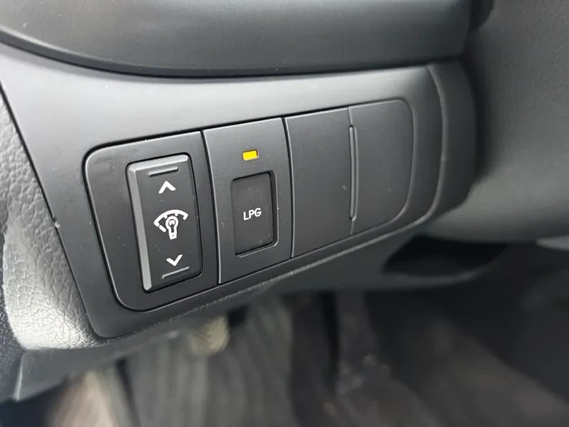 Kia K5 Lpi Smart, снимка 12 - Автомобили и джипове - 56574455