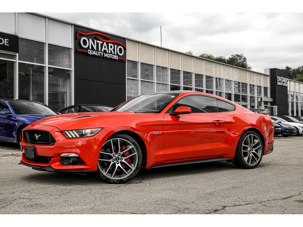 Ford Mustang GT * * CARFAX * * АВТО КРЕДИТ * * , снимка 1