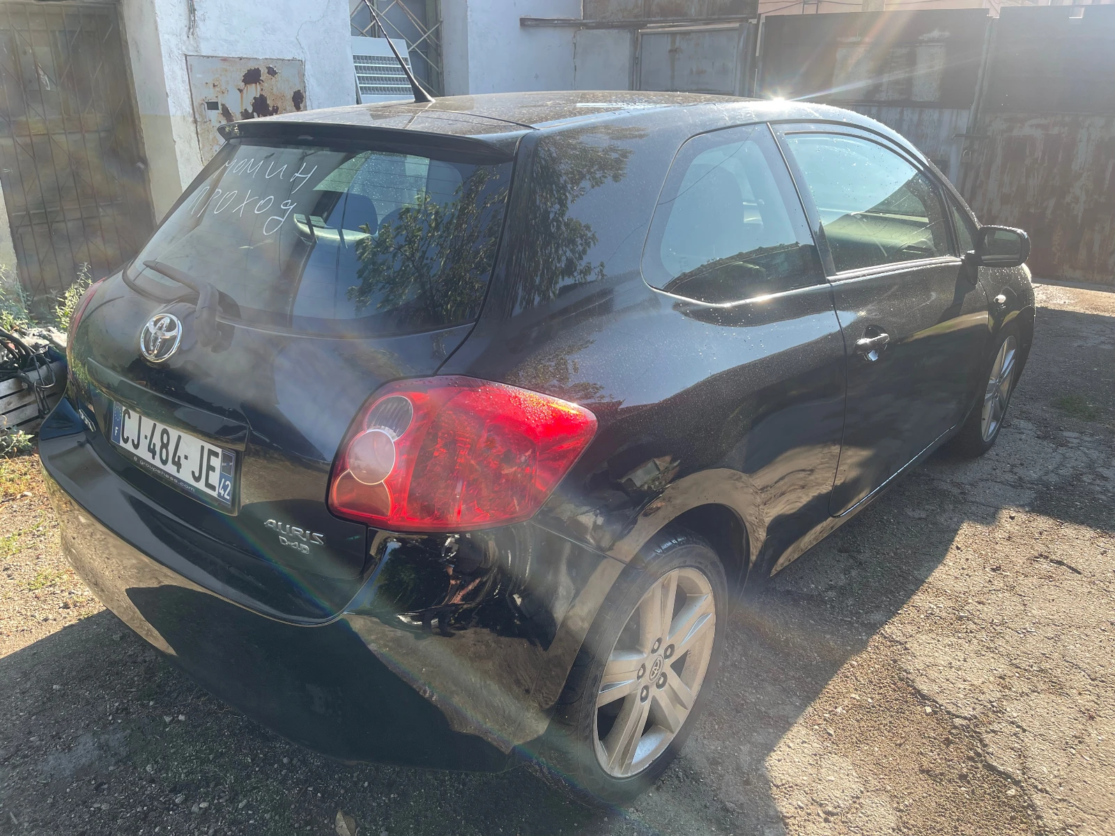 Toyota Auris 2.2D-CAT 177кс. НА ЧАСТИ - изображение 4