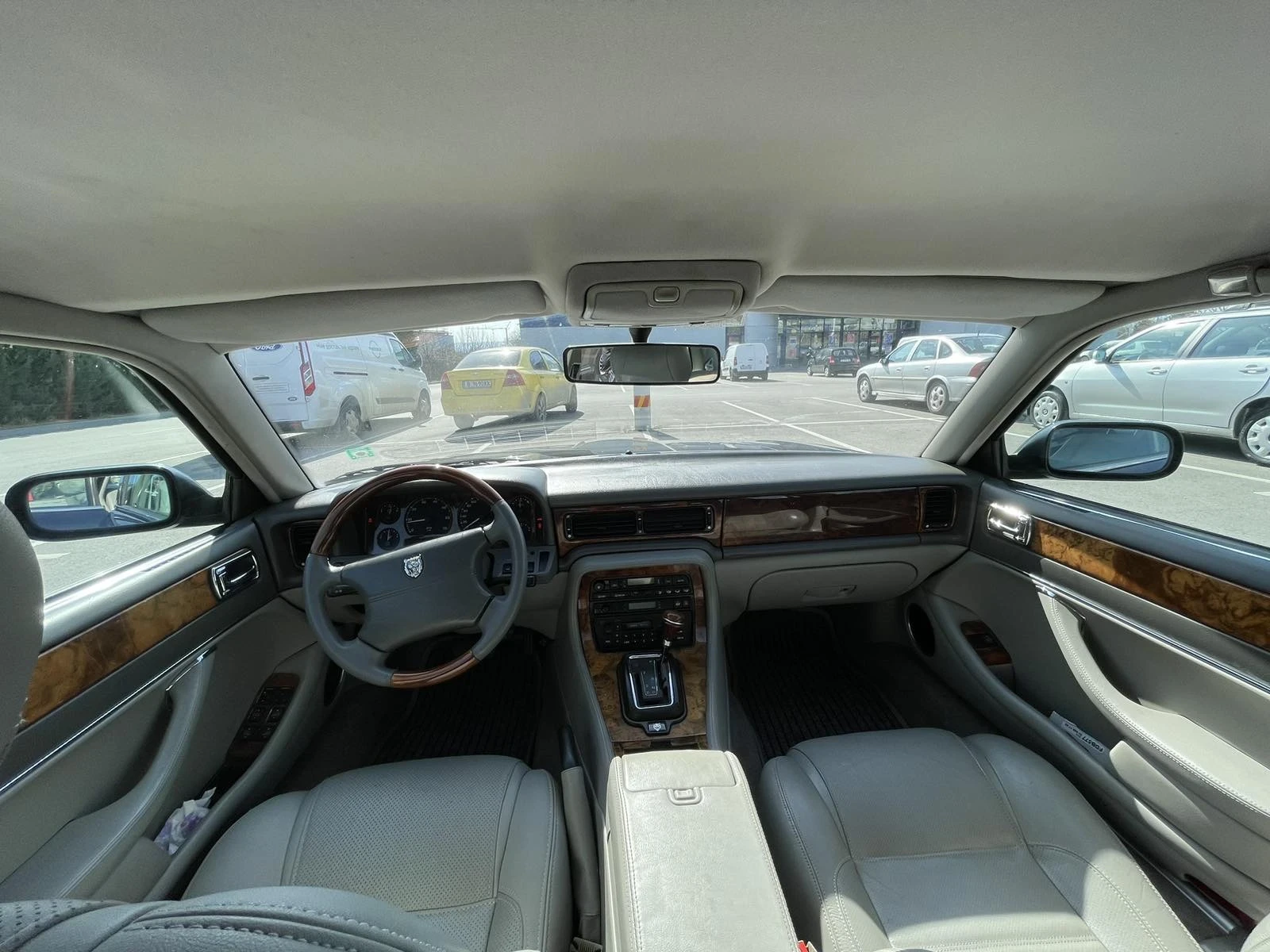 Jaguar Xj, снимка 5 - Автомобили и джипове - 41407651