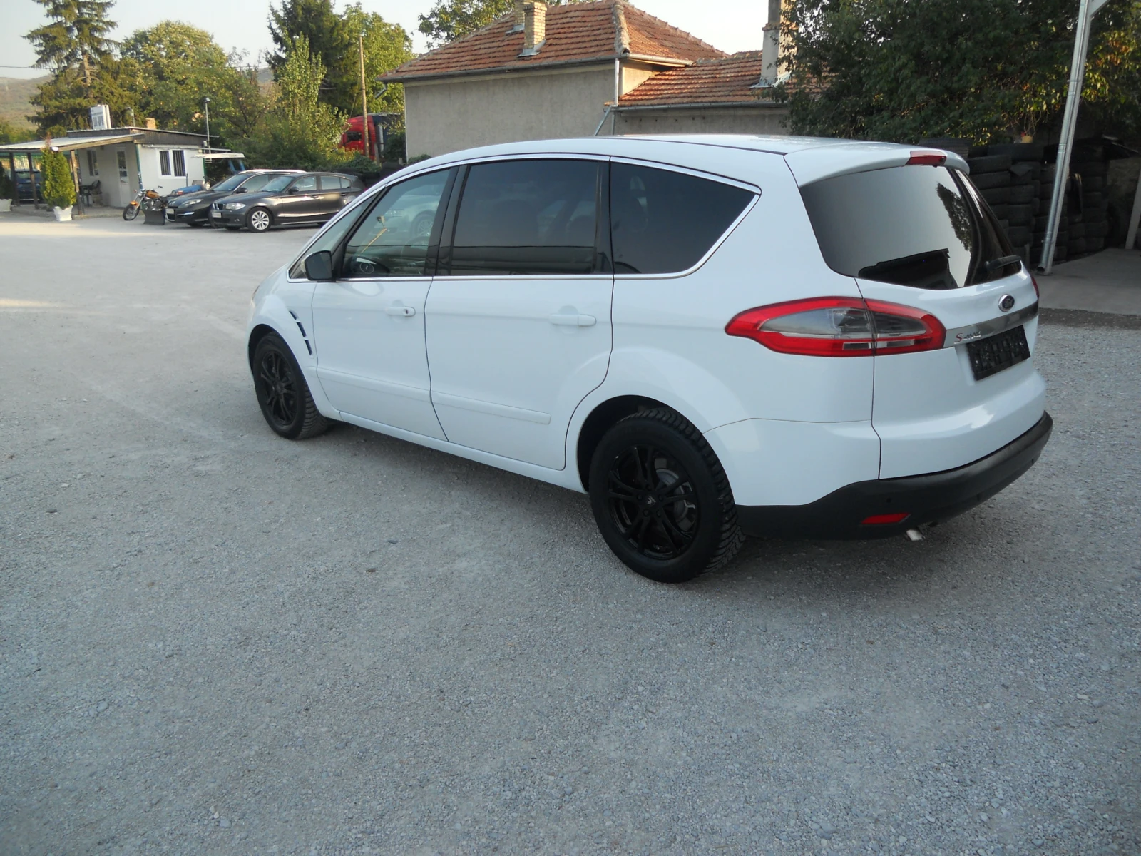 Ford S-Max 2.0TDCI Лизинг!!! АВТОМАТИК 140 КОНСКИ СИЛИ - изображение 3