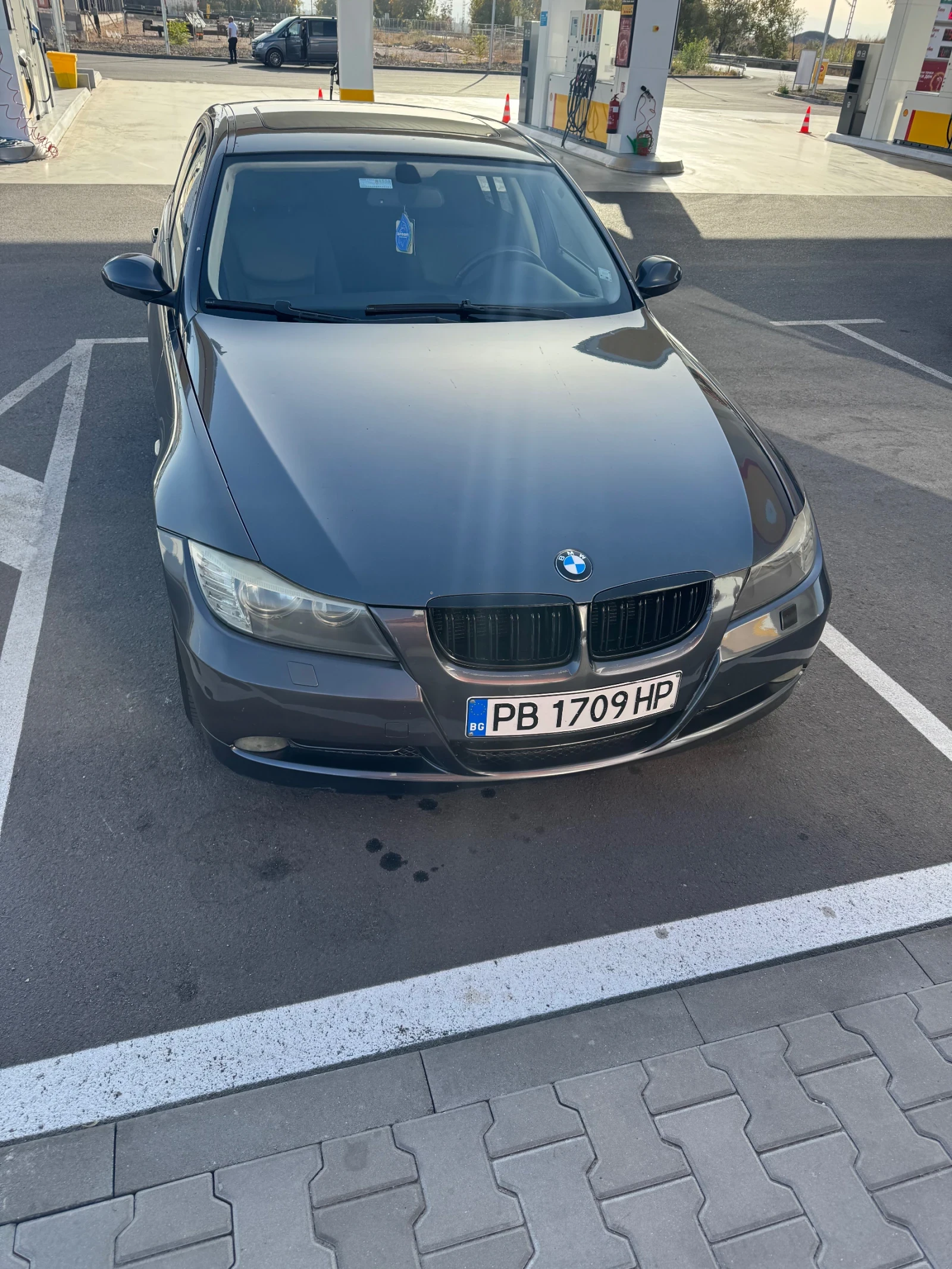 BMW 320  - изображение 7