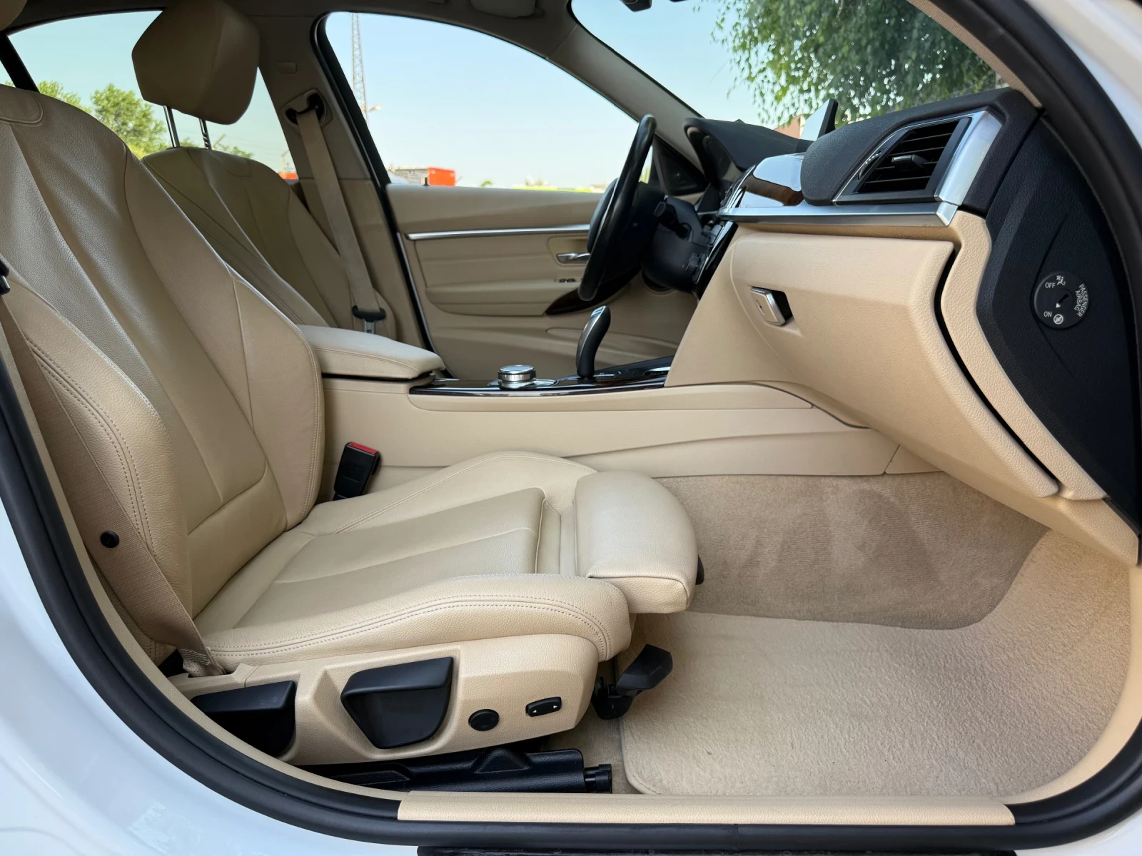 BMW 330 xDrive | Mobile.bg — изображение 11