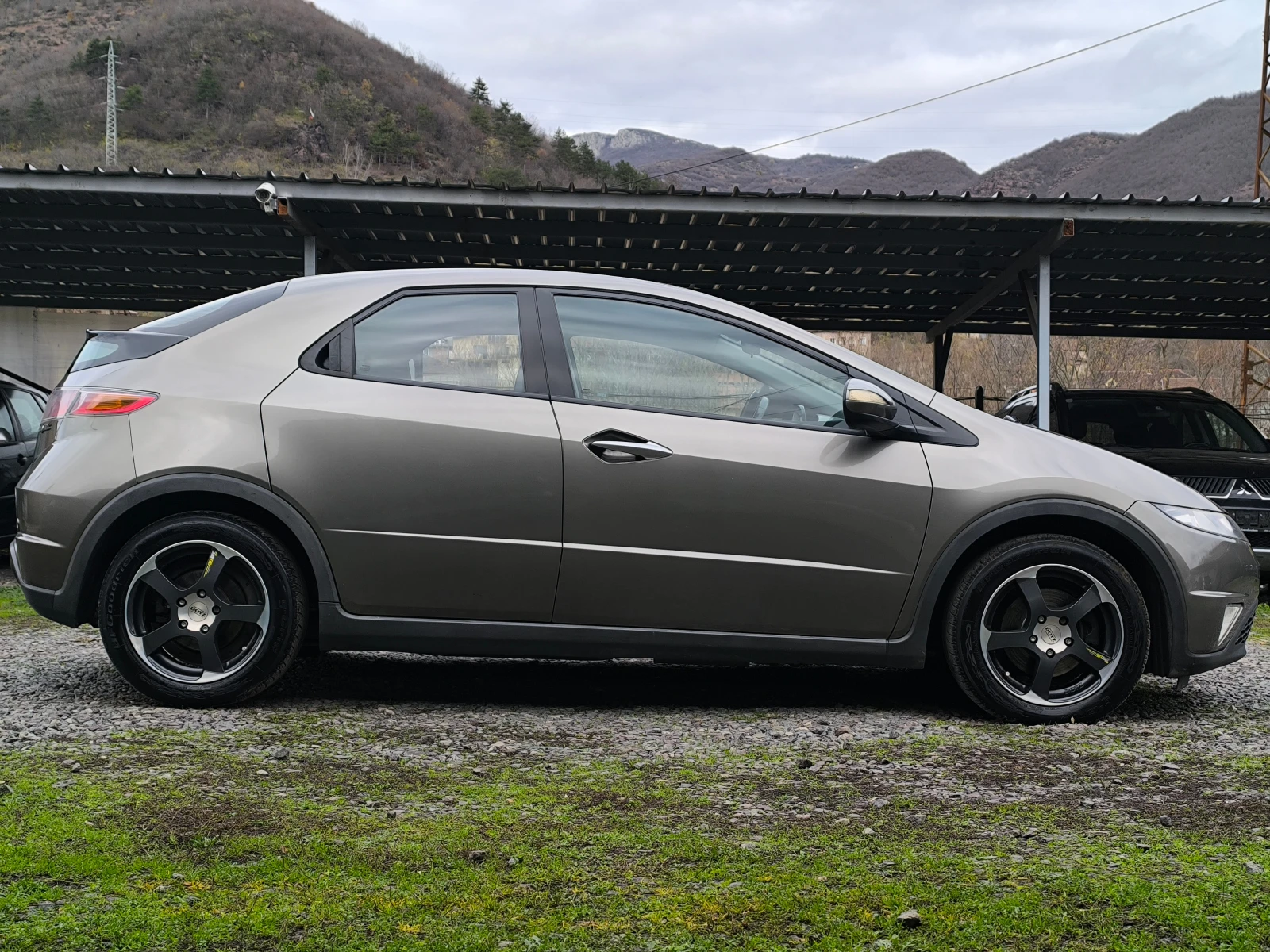 Honda Civic 1.8i-140-6 --  !! | Mobile.bg   2