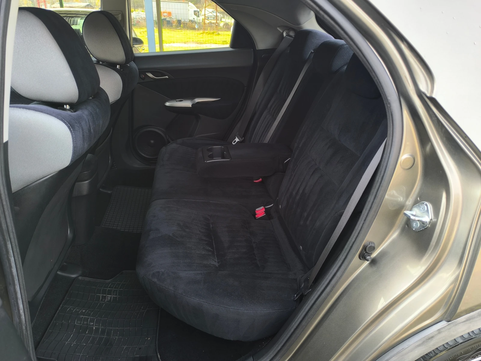 Honda Civic 1.8i-140-6 --  !! | Mobile.bg   12