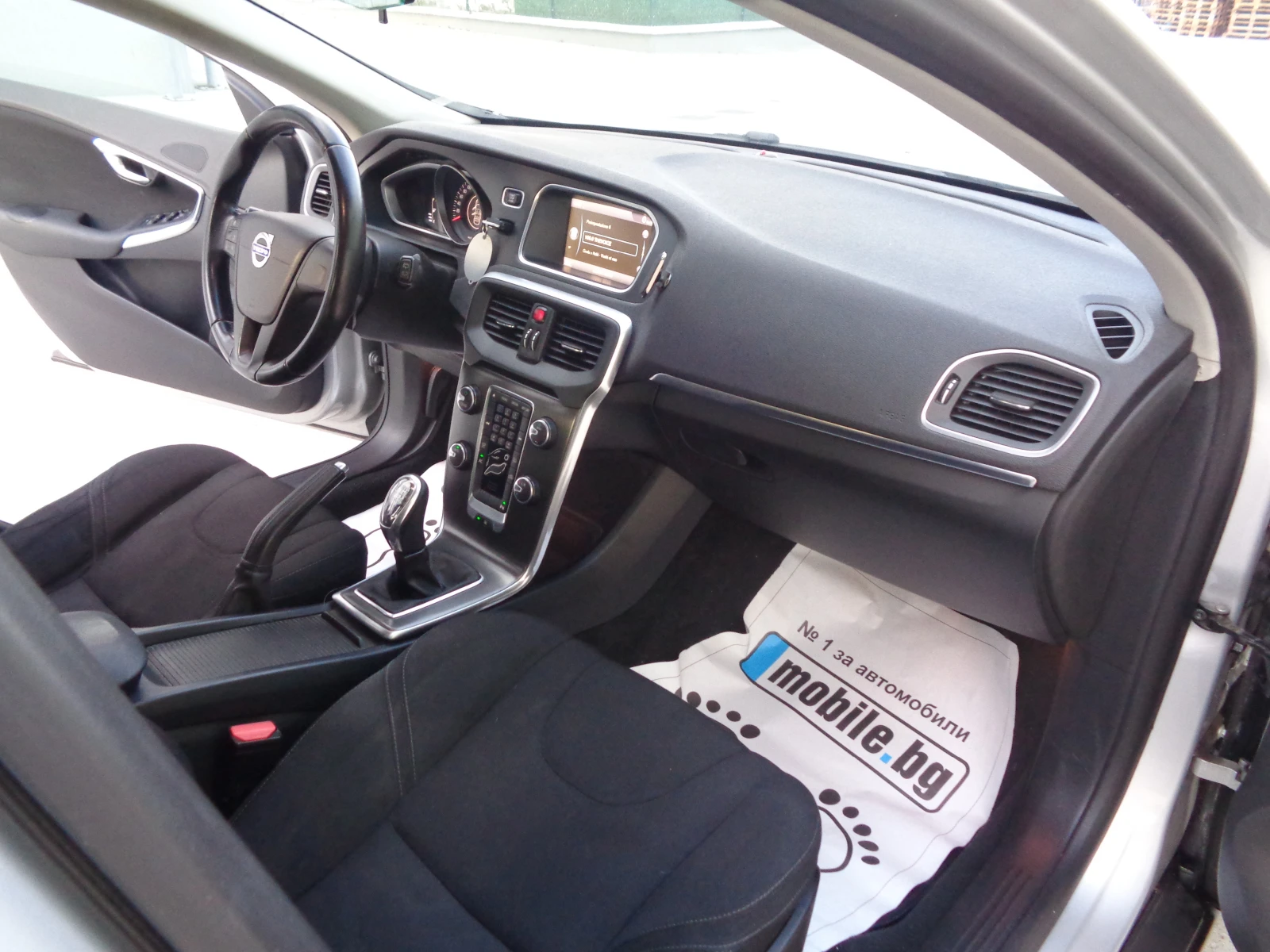 Volvo V40 Cross Country 1.6HDI-D2-115-BARTER-LIZING | Mobile.bg � ����������� 12