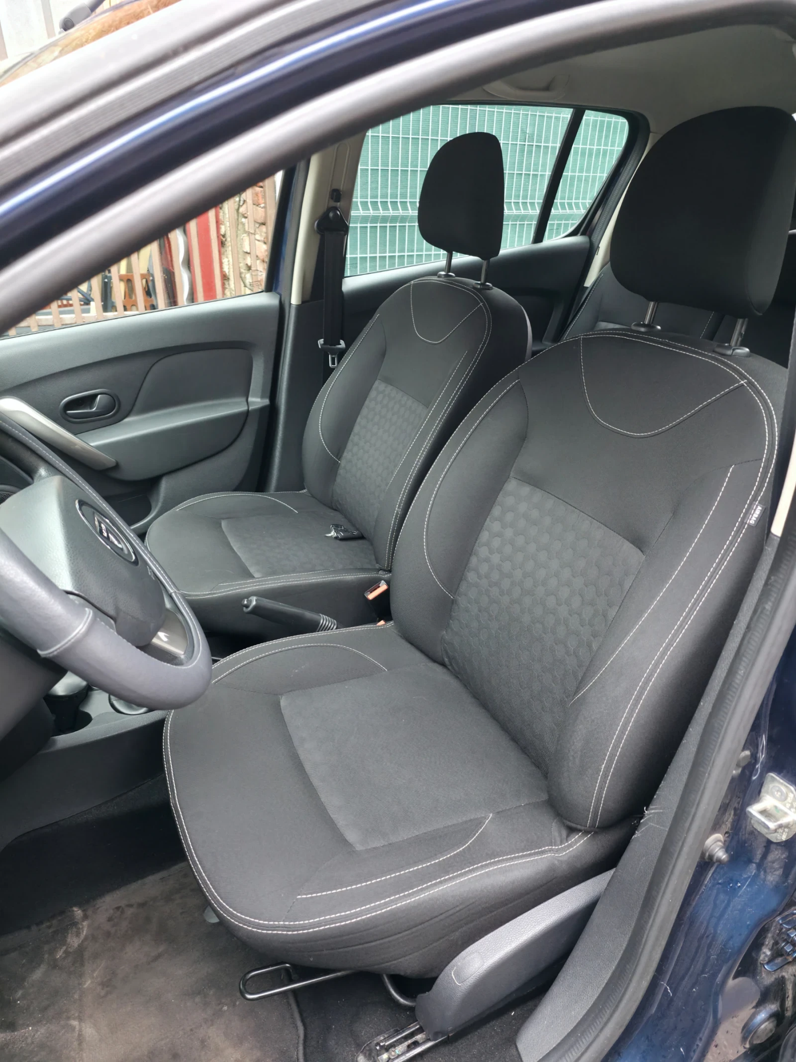 Dacia Sandero Автоматик/Навигация/Ел.стъкла/Климатик - изображение 7