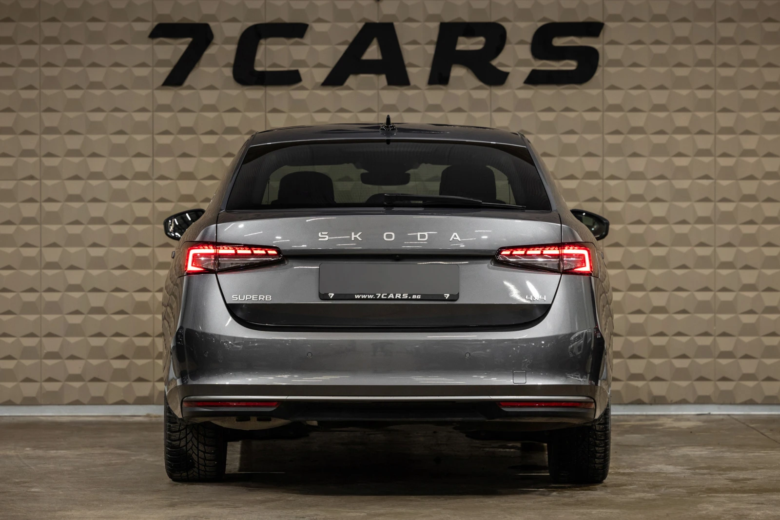 Skoda Superb 2.0TDI* 7DSG* L&K* Apple CarPlay/Android Auto* Диг - изображение 5