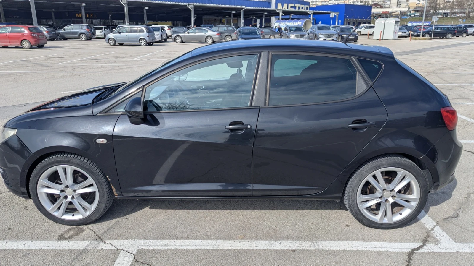 Seat Ibiza Sport, снимка 3 - Автомобили и джипове - 53719630