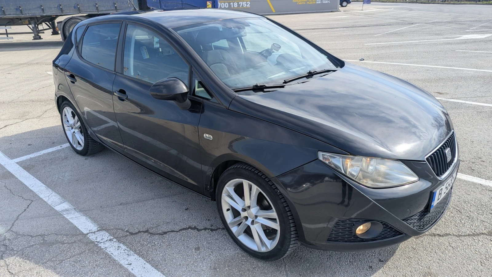 Seat Ibiza Sport, снимка 8 - Автомобили и джипове - 53719630