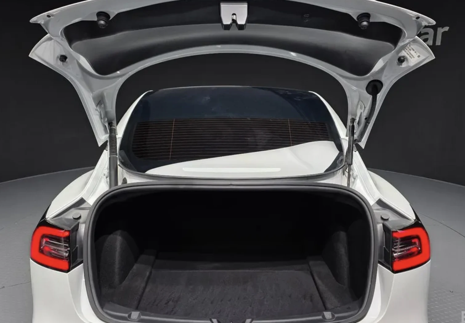 Tesla Model 3 LONG RANGE* DUAL MOTOR* AWD* SMART KEY* SUNROOF* N, снимка 17 - Автомобили и джипове - 54021223