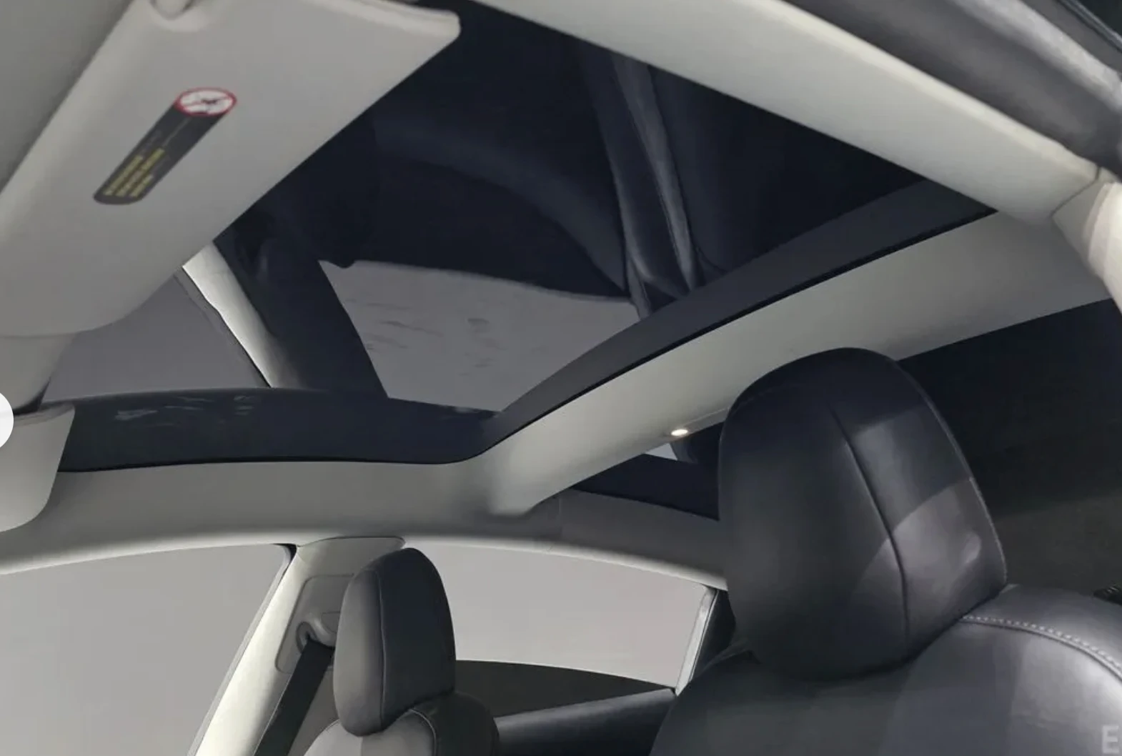 Tesla Model 3 LONG RANGE* DUAL MOTOR* AWD* SMART KEY* SUNROOF* N, снимка 16 - Автомобили и джипове - 54021223