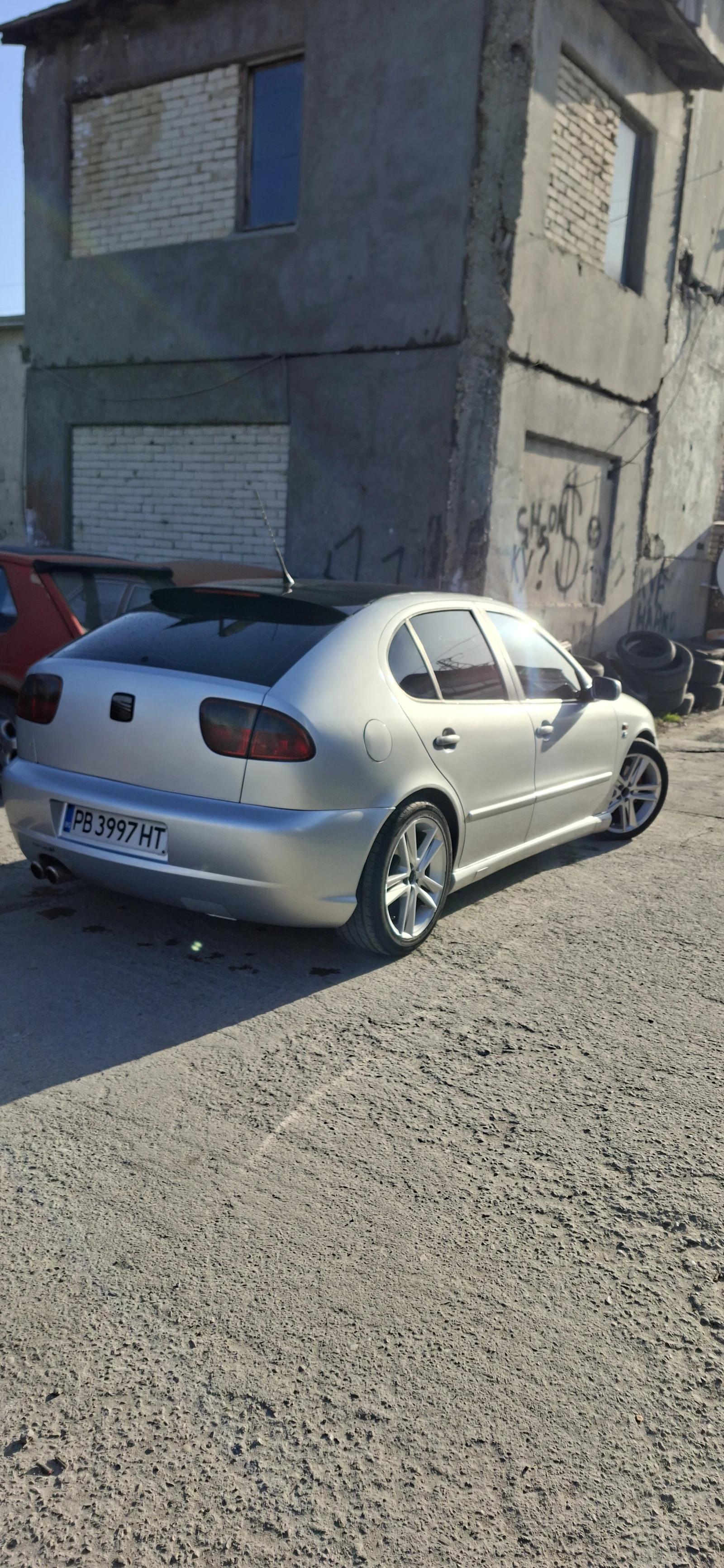 Seat Leon 1.9 TDI ARL, снимка 4 - Автомобили и джипове - 54073730