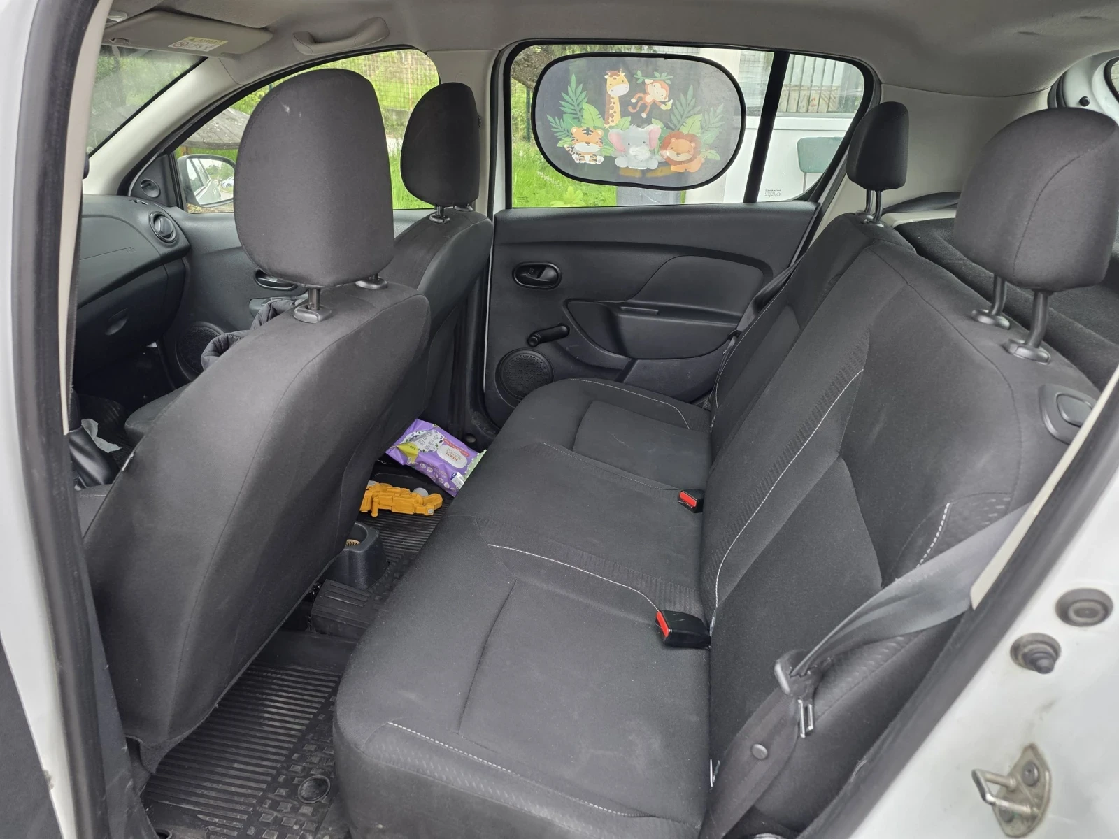 Dacia Sandero 1.0������/��������/�1/�� �� | Mobile.bg � ����������� 12