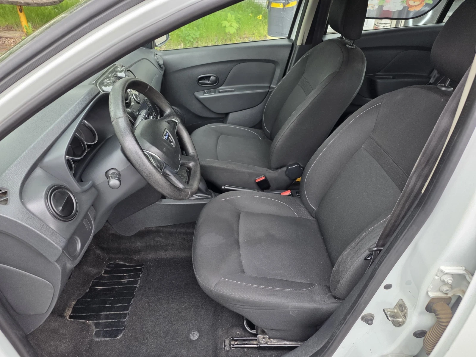 Dacia Sandero 1.0������/��������/�1/�� �� | Mobile.bg � ����������� 9