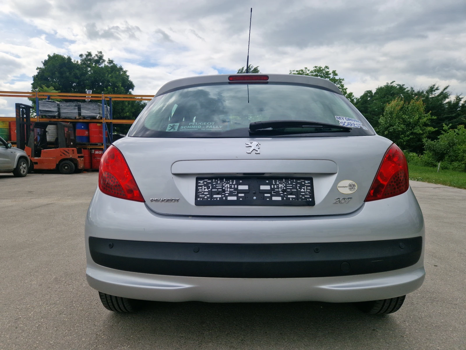 Peugeot 207 1.4i 122000км!, снимка 5 - Автомобили и джипове - 54887542