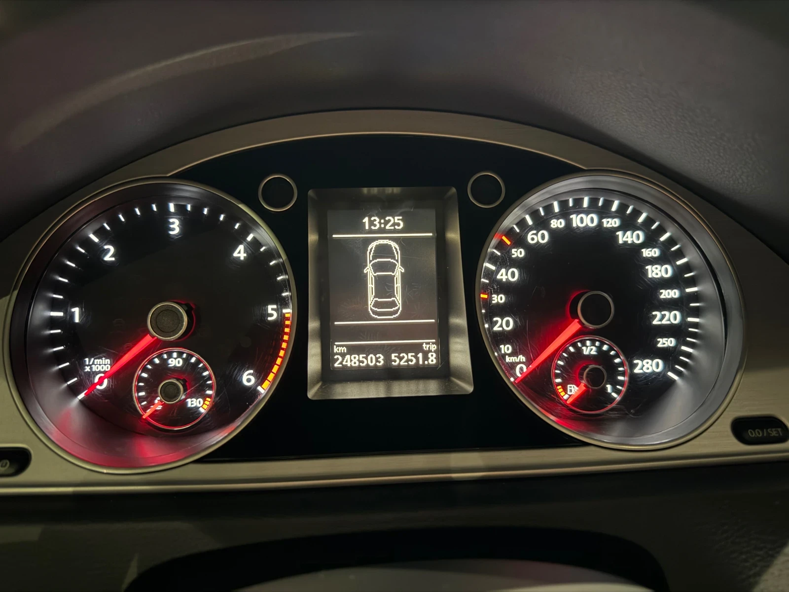 VW CC, снимка 11 - Автомобили и джипове - 54945349
