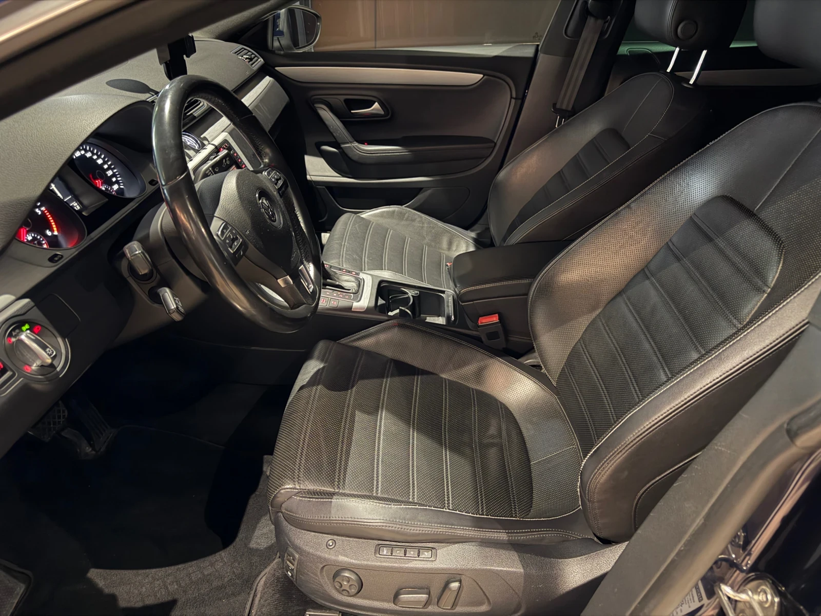 VW CC, снимка 5 - Автомобили и джипове - 54945349