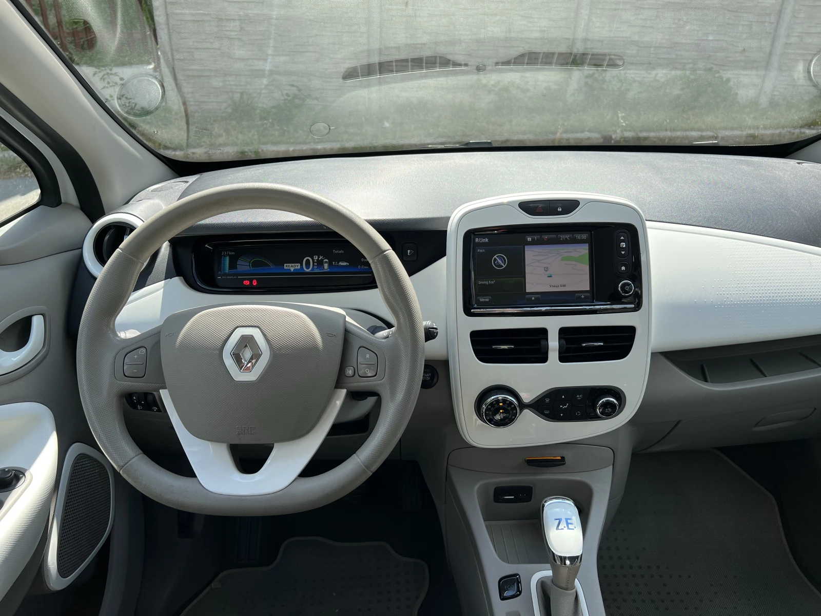 Renault Zoe R90 Life, снимка 11 - Автомобили и джипове - 55282006