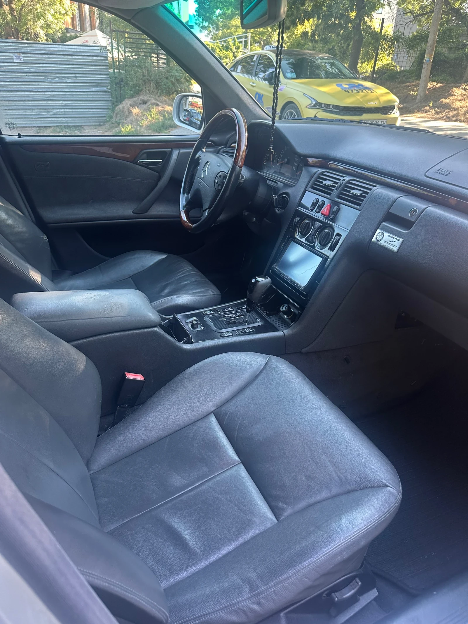 Mercedes-Benz E 320 W210, снимка 9 - Автомобили и джипове - 55468433